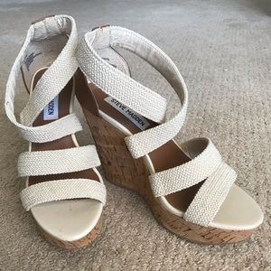 Steve Madden platform sandals